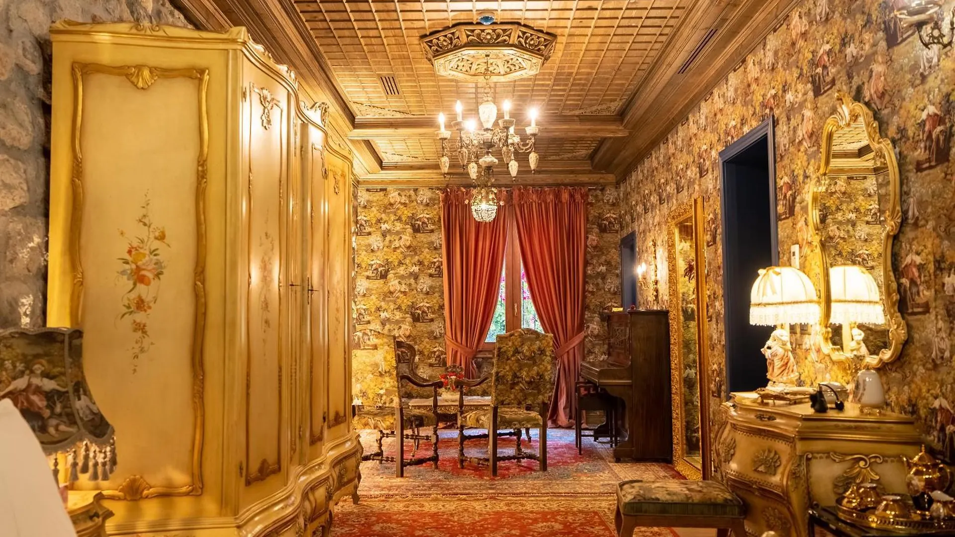 Castle Boutique Hotel Tirana Albania
