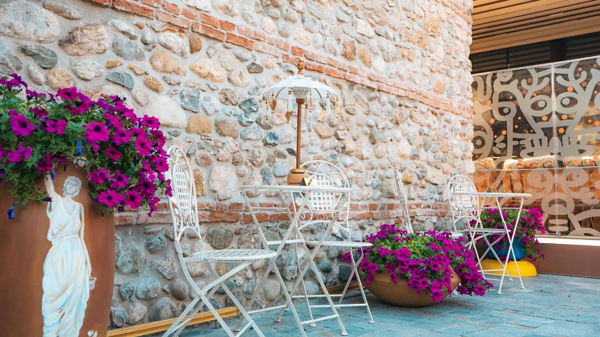 Castle Boutique Hotel Tirana Albania